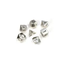 Preporučeni proizvod:  Chessex Solid Metal Silver Polyhedral 7-Die Set
