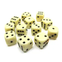 Preporučeni proizvod: Chessex Opaque Ivory with Black 16mm D6 Dice Block (12 Dice)