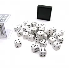 Preporučeni proizvod: Chessex Opaque White with Black 12mm D6 Dice Blocks (36 Dice)